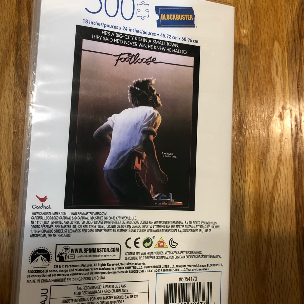 500 piece never used foot loose puzzle - Picture 6 of 7